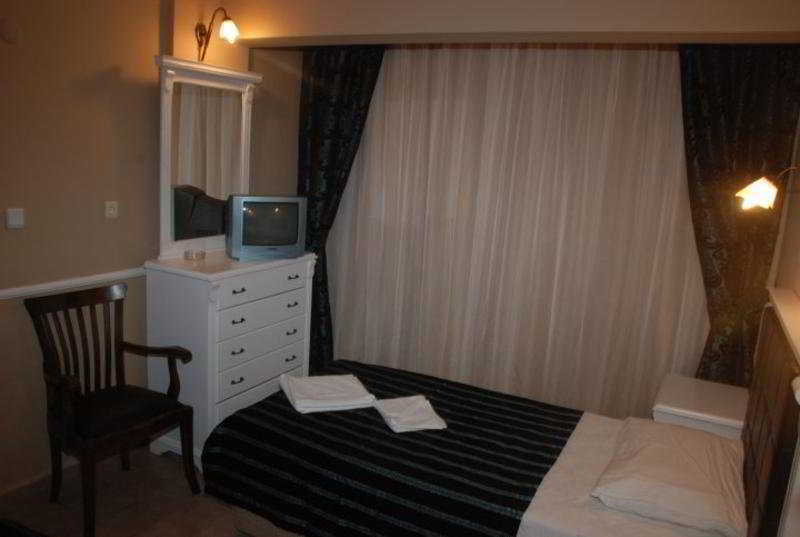 Hotel Hani Armutalan Buitenkant foto