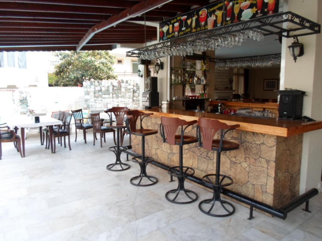 Hotel Hani Armutalan Buitenkant foto