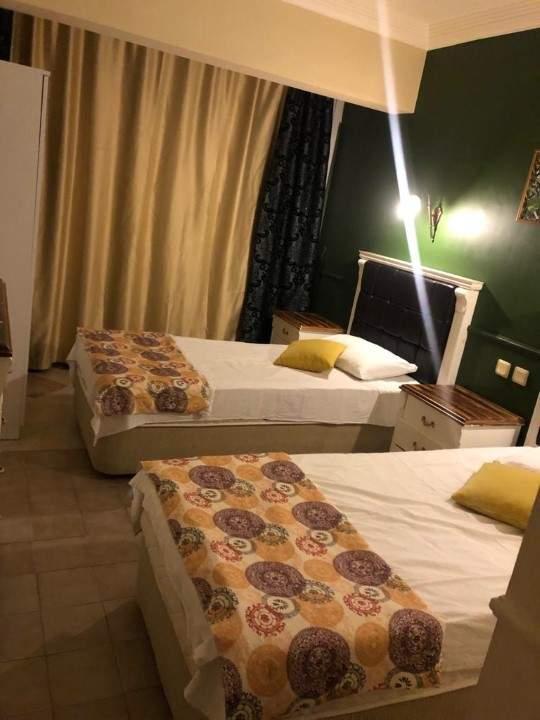 Hotel Hani Armutalan Buitenkant foto